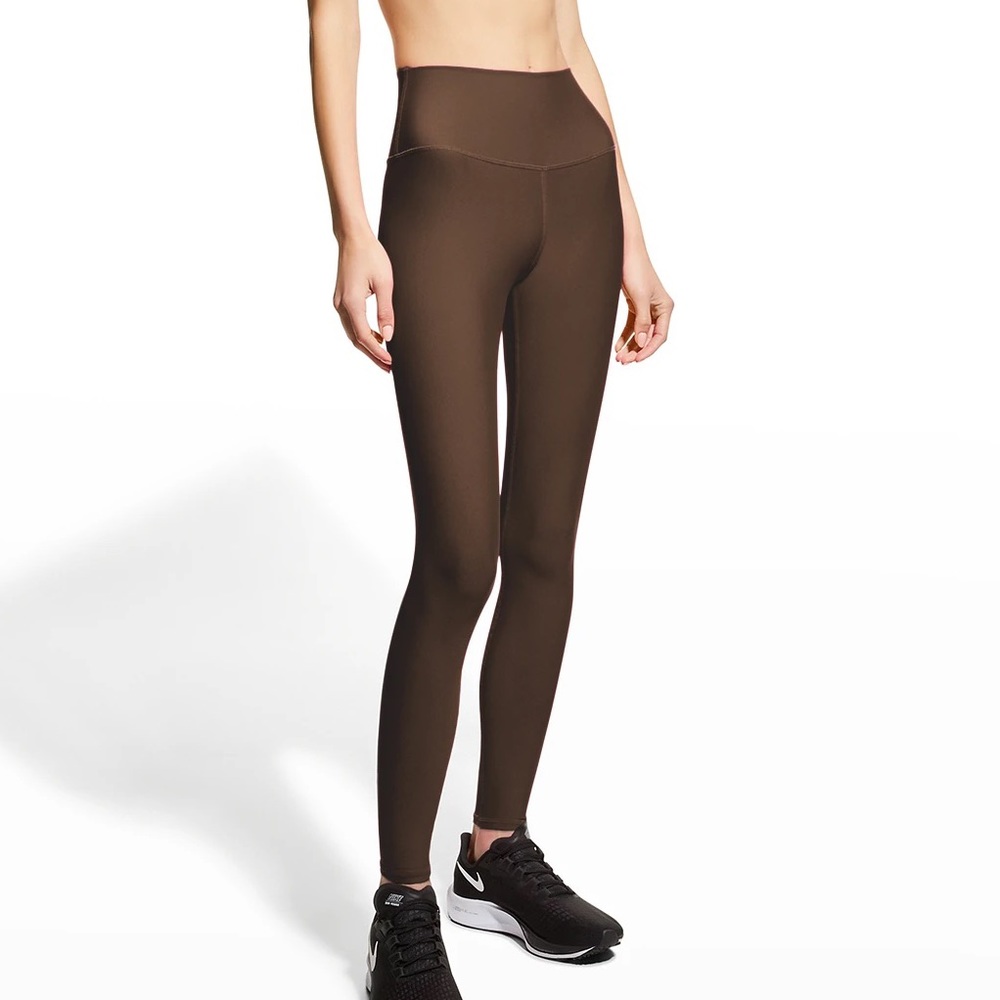 NWOT Alo Yoga Airlift Full Length Legging in Espresso